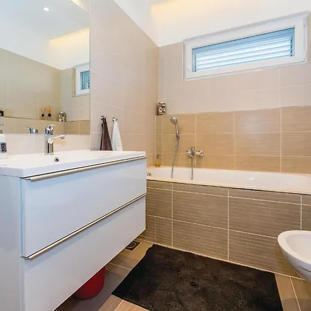 Two-bedroom In Murter